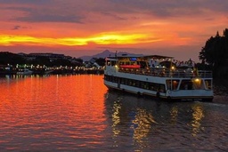 Sarawak River Cruise 